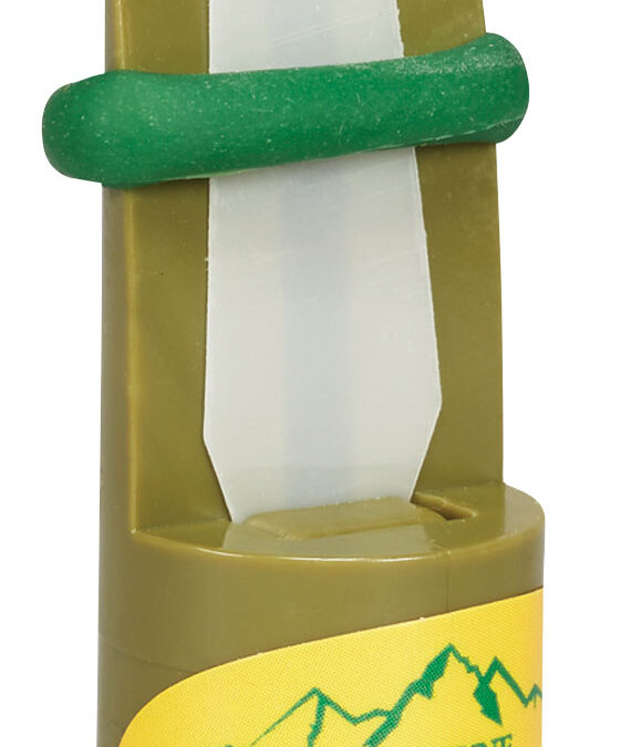 Wayne Carlton's Calls WCC-70037 Fight'N Cow  Open Call Cow Sounds Attracts Elk Green Plastic