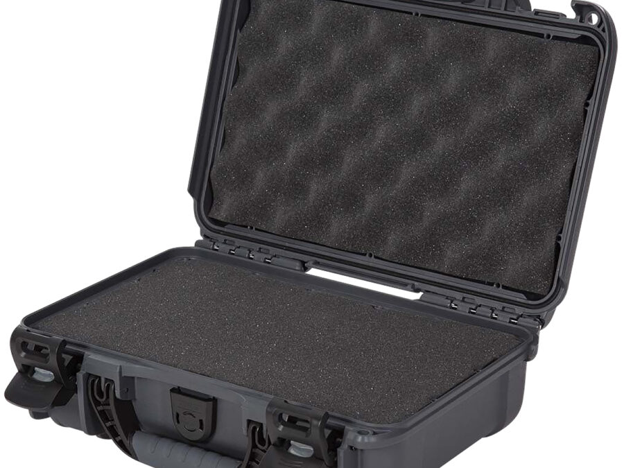 Nanuk 9091007 909  Waterproof & Airline Approved Graphite Resin w/ Cubed Foam 11.44" L x 7" W x 3.68" H Interior Dimensions