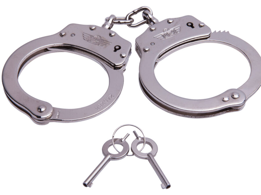 Uzi Accessories UZIHCCS Handcuffs Chain Silver Stainless Steel Includes 2 Keys