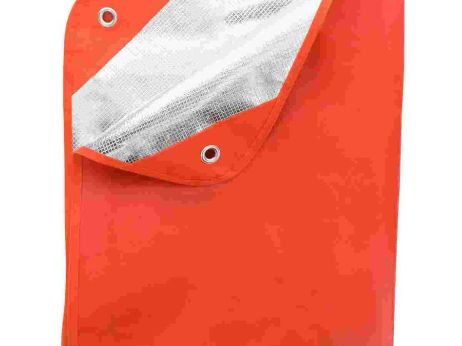 Ultimate Survival Technology Survival Blanket 2.0