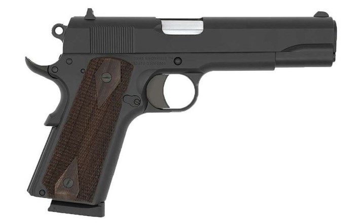 SDS TISAS 1911A1 STAKEOUT 45ACP 5IN BARREL 2-8RD MAGS BRASS BEAD FRONT SIGHT ROUND HAMMER SOLID TRIGGER WALNUT GRIPS 10100516