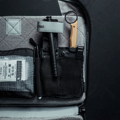 FADE ADMIN POUCH LARGE BLACK