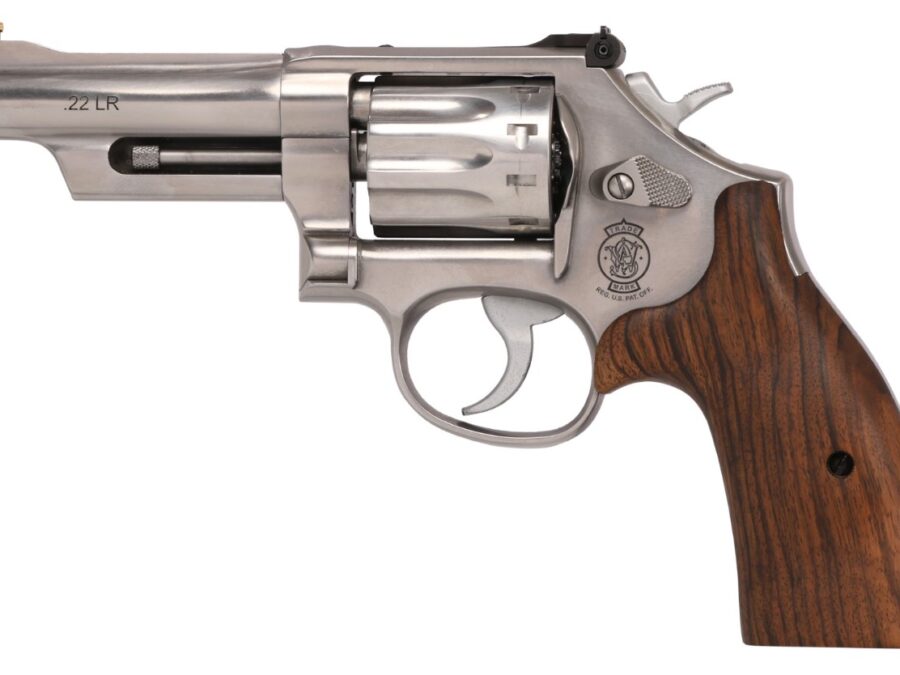 SMITH AND WESSON 617 MOUNTAIN GUN 22LR 4" SS